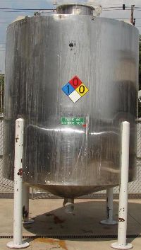 Stainless Steel Tanks: Used 1820 gallon 316 stainless steel cone bottom storage tank