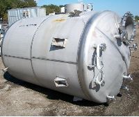 Stainless Steel Tanks: Used Industrial Air 1700 gallon T-316L stainless steel vertical tank with dish heads