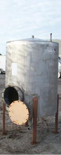 Stainless Steel Tanks: Used 450 gallon 304 vertical stainless steel tank, cone bottom