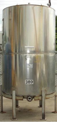 Stainless Steel Tanks: Used 1054 gallon vertical stainless steel tank sloped bottom