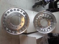 Revolver 24"