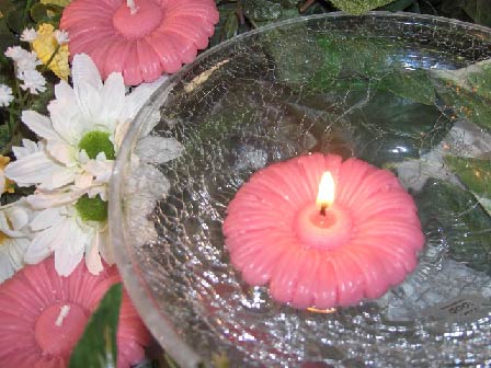 Daisy Floating Candles