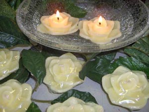 Magnolia Floating Candles