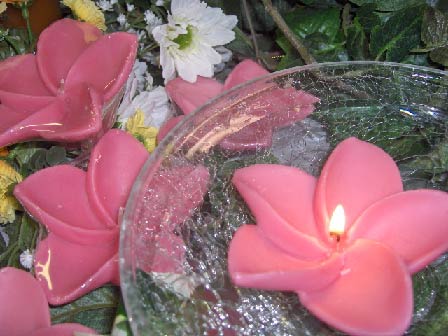 Plumeria Floating Candles