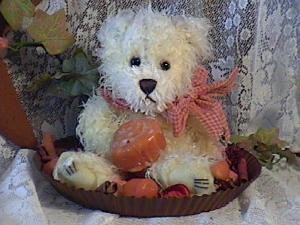 Small Bear on Plate with Fixins