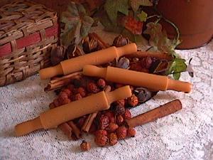 Prim Fixins w/ Lg Wax Rolling Pins