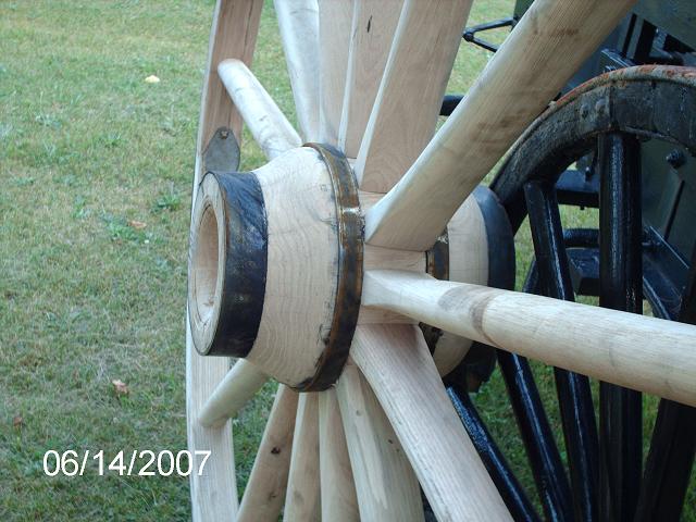 5 foot - steam bent hickory wood western wagon wheel with extra large wooden oak hub - perfect for log cabin kitchen decor
