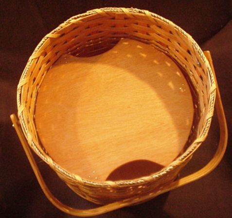 Old Order Amish Handmade Round Triple Three Pie Carrier Country Basket with Wood Handle and Lid