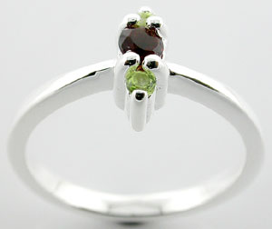 Sterling 925 Silver Garnet and Peridot Ring DSR20493