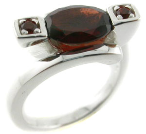 Sterling 925 Silver Garnet Ring ESR3114