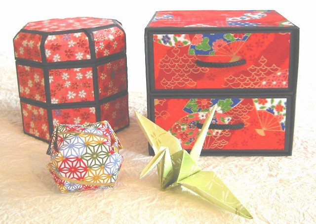 Yuzen Origami Kits are available in five different packages crafting beautiful Japanese folk arts